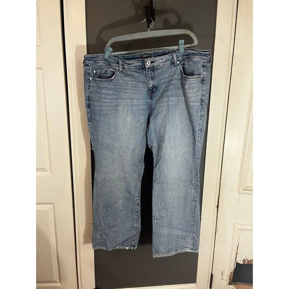 Torrid size 28 regular wide leg mid rise boot cut jeans
